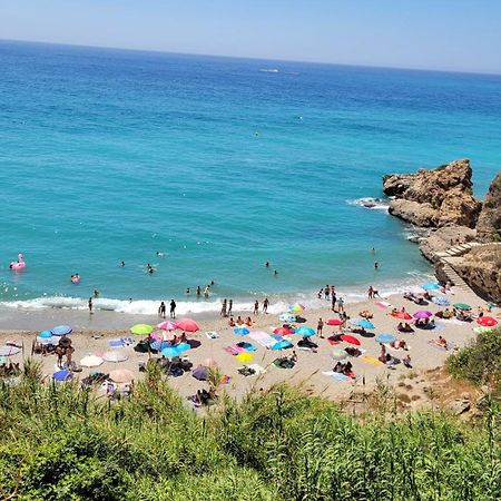 Apartamento Sol De Carabeo Nerja Dış mekan fotoğraf